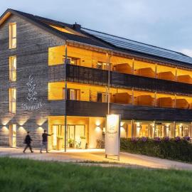 Panoramahotel Sonnhalde, ξενοδοχείο σε Schwarzenberg im Bregenzerwald