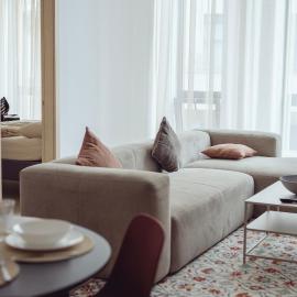 Premium Loft ǀ 2-Bedrooms, AC, 85 sqm, Free Parking, Hotel in Bratislava