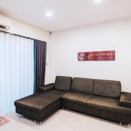 Ng Cozy Retreat, hotel a Sathani Khlong Rian