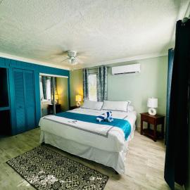 Playa Esmeralda INN Suite 2