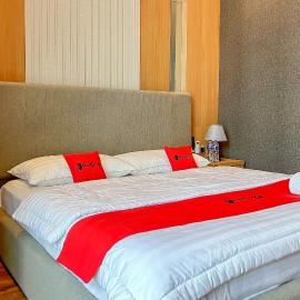 RedDoorz Premium at Hotel Riyadi Syariah、Gunungcupuのホテル