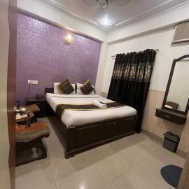द्वारकानाथ hotel, hotel in Haridwār