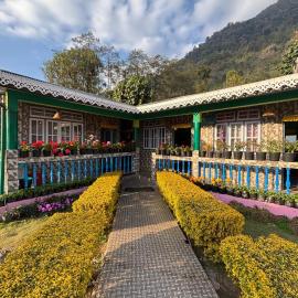 Odyssey Stays Yuksom, hotel in Pelling