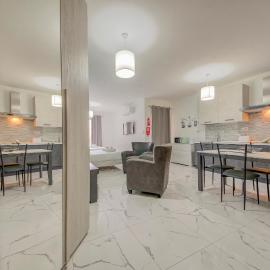 A stylish 1BR APT in Gzira ,Central with WIFI and AC by 360 Estates