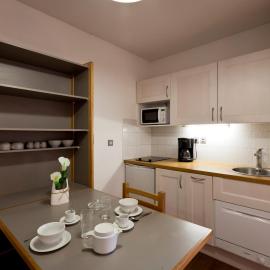Studio confortable pour 2 avec balcon et WiFi à Brides-les-Bains - FR-1-512-114