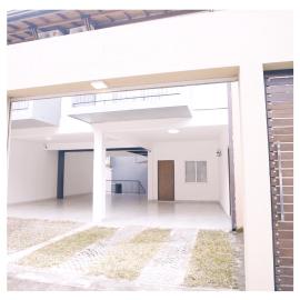 Diyawanna Villa - Deluxe Double Room in Colombo