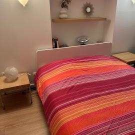 Studio au calme dans jardin à 30min de Paris, отель в городе Шату