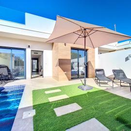 Dolores Villa - 5210