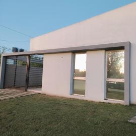 Triana Airport, hotel in Ezeiza