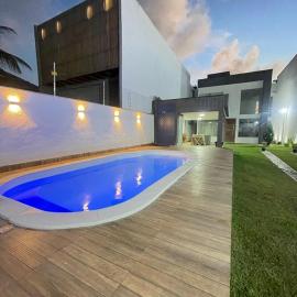Mansão Climatizada com piscina e churrasqueira