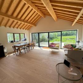 Maison dans les bois, hotel a Couvin