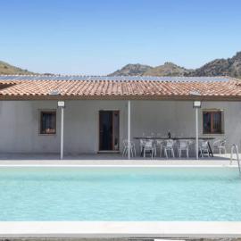Villa in Gaggi with Pool near Mount Etna, hotel Gaggiban