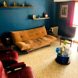 Casa grande, céntrica y con garaje โรงแรมในซานตาเฟ