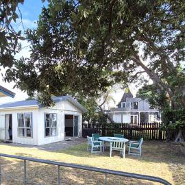 Pauanui Guesthouse, Hotel in Pauanui