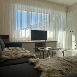 Gemütliche Wohnung im Haus Pfeiren, ξενοδοχείο σε Leukerbad