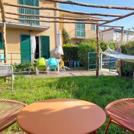Sweet Cecina Mare, hotel in Cecina