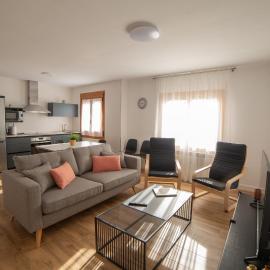 Casa Tierra Viva, junto a Bardenas Reales y Sendaviva, hotelli kohteessa Valtierra