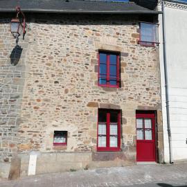 Home, Saint Léonard des bois, hotel din Saint-Léonard-des-Bois