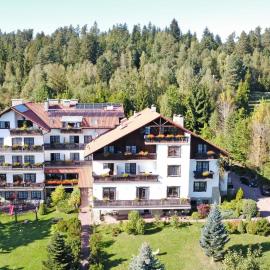 VILLA MEDICA w Rabce - podgrzewany basen i pyszne wyżywienie