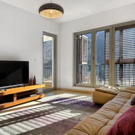 Lavander Bay E04
