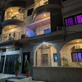 2 Bedroom Luxury Apartment