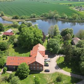 Gutshof Kämmerich - Fewo Storchennest