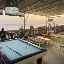 EVA HUT Mui Ne Beach Hostel, hotel i Mũi Né