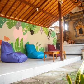 The Cube Hostel Penida, hotel in Sampalan