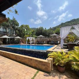 Neang Aun Kep, hotel i Kep