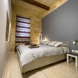 Great Siege Apartment