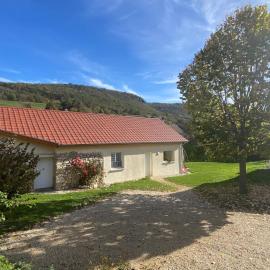 Au Moryllon