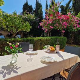 Apartment Bougainvillea
