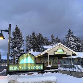 Elevation Lodge, готель у місті Саут-Лейк-Тахо