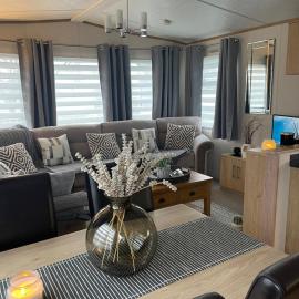 5 the green,lilliardsedge holiday park