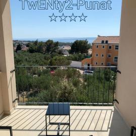 TwENty2-Punat Apartments, hotel in Punat