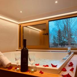 Rajski vrt - Lake house - Paradise garden, hotel din Sisak