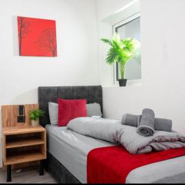 Livemore24 - Apartment 2 in Recklinghausen WLAN - Smart-TV - 24-7 Check-in und Küche