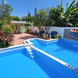 Increible Casa Con Piscina!