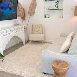Villa One 4 min stroll to beach, Hotel in Kewarra Beach