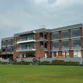 Viesnīca Hotel City Square pilsētā Dindigula
