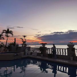 Sunset Beach Resort, хотел в Моалбоал