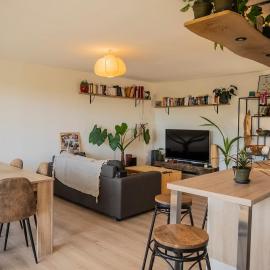 Magnifique appartement entre lac et montagne, hotelli kohteessa Poisy
