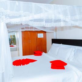 Five to Five Hotel، فندق في كيغالي