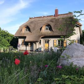 Ferienhaus Mein Ankerplatz 17 Feriendorf Klein Stresow Rügen by ruyastay, hotel en Putbus