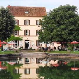La Maison du Canal, hotel en Clamerey