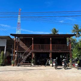 Khamban homestay ค้ำบ้านโฮมสเตย์, hotel v mestu Ban Nong Doen Thung