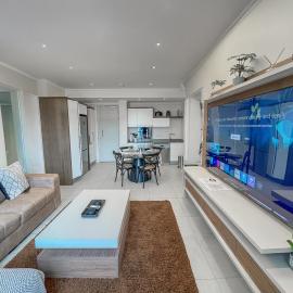 Masingita Towers Sandton - Luxurious Apartment Condo - 9th Floor، فندق في جوهانسبرغ