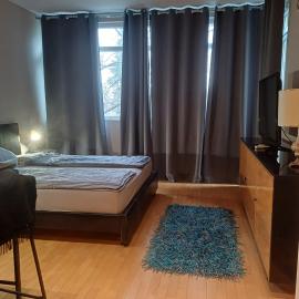 Lola 2, hotel v Bělehradě