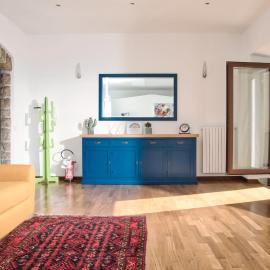 Rainbow House with Garage