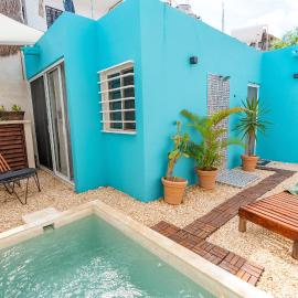 Tulum Downtown House with Private Pool and Free Bikes